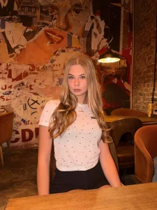 HoneysPiee cutiee Carla Pic
