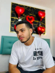 Trevor_Ash Every good boy needs a dark king to guide him 사진 5