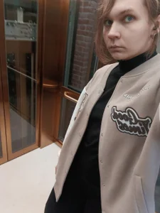 LoralAvery Public Pic 5