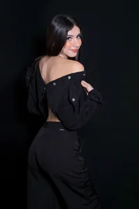 🖤 ​They say black goes with everything… including your desire?😏 od nia20_  8 snímek