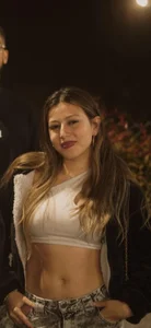 Jeniffer__Brown Public Pic 3