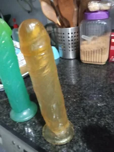 Xauencaliente: Mis favoritos, 6 de ancho y 25 de largo, doble penetración y me encanta ( 2 фото)