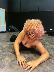 Saphire-18: Public ( 3 фото)