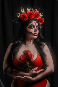 AgathaLynx kullanıcısının ❤️‍🔥 Mortal Desire albümü -  4 fotoğraf