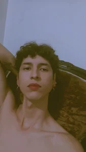 Public od _Yone  snímek