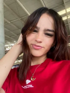 I’m glowing for you, love 💕 I’m live now from 2:00 to 8:00 PM (Colombia) just waiting to spoil y de MelodyMansson Foto 5