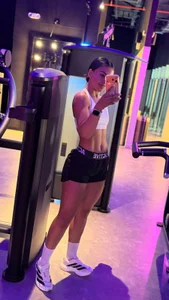 emma_brooks1 training day รูป  2