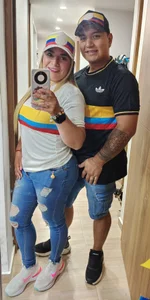 DulceAndChef Let's support our team 💛💙❤️ Pic