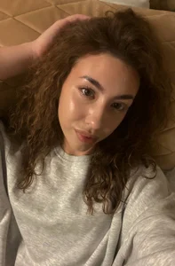 KeilaJeschon bouncy curls 💃 Pic 4