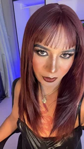 SHOW LILLY SOME LOVE AND CUM de mslilly_croft  4 photos