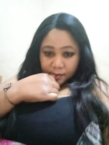 THICKSEXYXX Public Pic 4