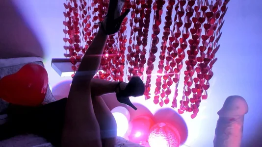 Zoe--khalL ZOE HOT Εικόνα