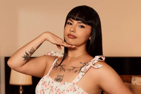 SelineMyers Public Foto
