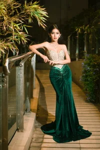 Public de IvyOlivia  3 Fotos