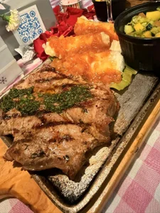 XXMILE: 🍽️🌃🛫 ( 4 фото)