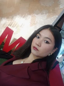 LinneaHylesPublic图片