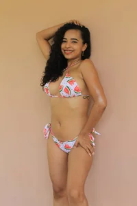 Amira_Falak Pool party day Pic