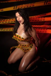 Danger ☢️ od CandiceSpencer  8 snímek