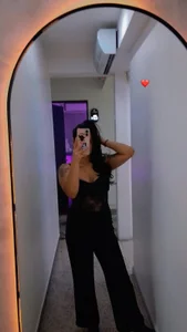 aurarosse_ 🖤 I feel bonita Pic 4