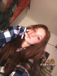 Aciid_lover Public Pic 5