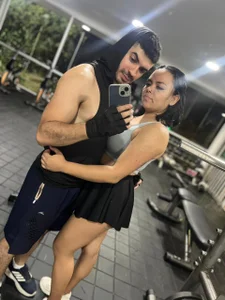 LaraandAxel Public . fénykép