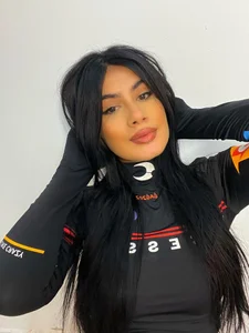 clarachanelricek Public Pic 5