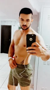 Turkishgayyy kullanıcısının Public albümü -  9 fotoğraf