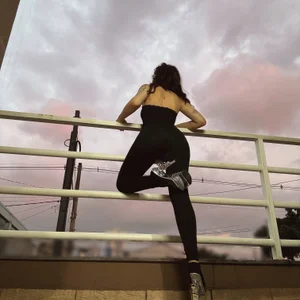 GabriellaManhaes 🌤️✨🏙️💖🫣  4টি ছবি