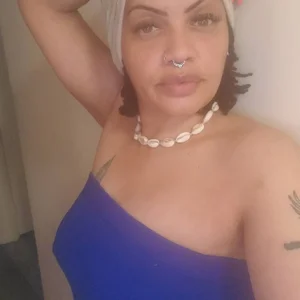 Red_Bone_Temptress Public Pic