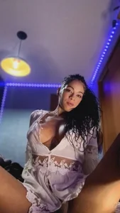 LolaPeeres Public 사진 2