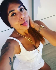 Para ti 🤗 de stefanyqueen69  2 photos