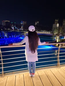 shani_taniya Public Pic 4