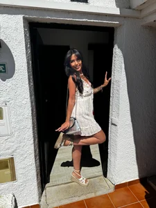 Tammy_Tease Public Pic 4