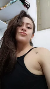 Samanta-Rose: Public ( 3 фото)