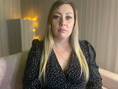 KarenBoobies welcome boys Hình 6