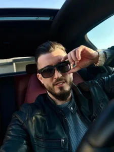 Christian_Gr8 Public зображення