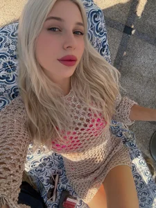 hot summer with me 💦 od Yanna_miana  3 snímek