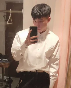 OUBA-002 OUBA-帅气男士 Foto