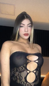 selenne_schmitt Public  6টি ছবি