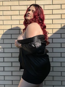 black outfit, teasing looks 💞 od KarinaDelicious  4 snímek