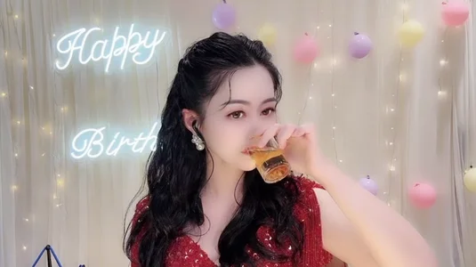 生日庆典🎂 de Tian-xin-999  2 photos