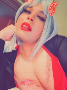 Vividpink-Isa Back to Gray Hair Immagine 