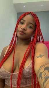 DakotaBruntt Public Εικόνα 8