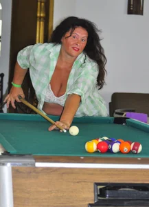 FlaviaSquirts Hot autumn 圖片