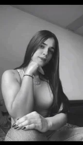 👑