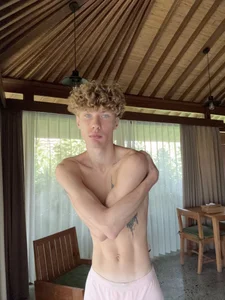 swoopyboy Public Pic 5