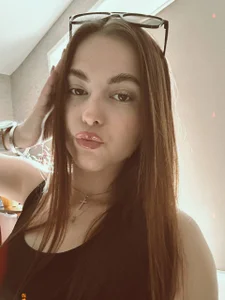 CarolannMirjah just next one selfie💕 Poză