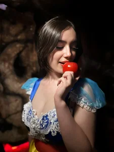 Kate_Amaretto_ Happy Halloween Pic