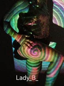 Lady_B_ Public Poză 3