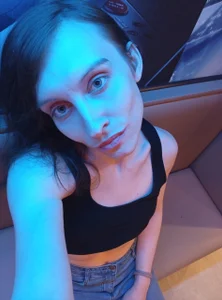 GraceMorgana Selfie Seduction😜 - {count, plural, one {תמונה אחת} two {שתי תמונות} many {# תמונות} other {# תמונות}}